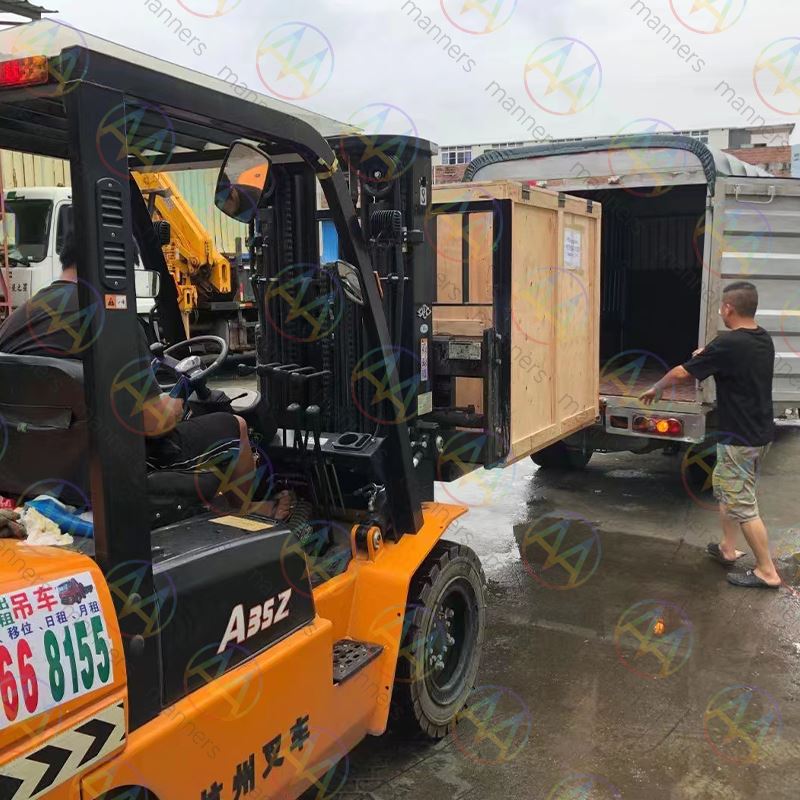 El pedido del cliente de EE. UU. De 10,000 piezas de tubo de gas de carabina ...